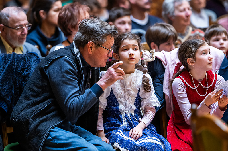Unokák és Nagyszülők zenés foglalkozás